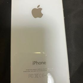 iPhone4s ホワイト16GB ソフトバンク アダプター有