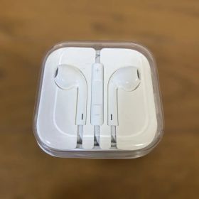 Apple EarPods 3.5mmジャック ホワイト ケース付き