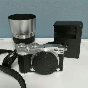 Nikon 1 j5 ミラーレスカメラ ズームレンズ
