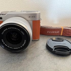 (ジャンク品）Fujifilm X-A5 ミラーレスカメラ 本体