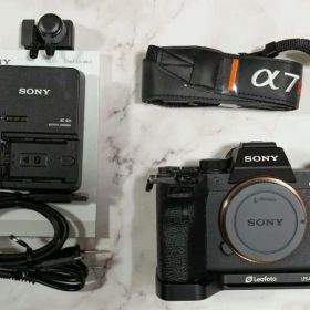 SONY α7R IV ILCE-7RM4 ミラーレス一眼 本体