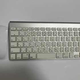 Apple 純正 マウス(Magic Mouse 2)とキーボード(A1314)