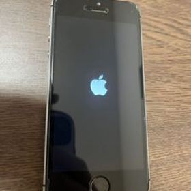 iPhone SE SIMフリー 64GB スペースグレイ