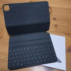 美品 Apple 純正 Smart Keyboard Folio 11インチ