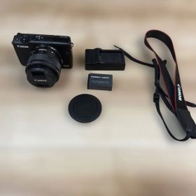 Canon EOS M100 ミラーレスカメラ 15-45mm