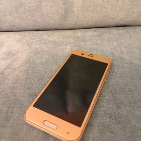 SHARP AQUOS SHV39 （64GB ゴールド）