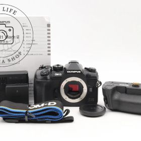 極上品☆オリンパス Olympus OM-D E-M1 Mark III ブラック ボディ ショット数5092回 おまけHLD-9付 ###15075