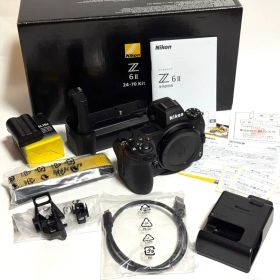 【送料無料】Nikon Z 6II 本体のみ超美品+おまけ 20603ショット