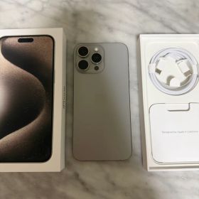 Apple iPhone 15 Pro Max 本体256GB SIM FREE