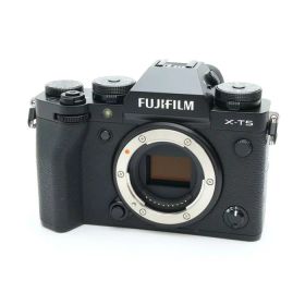 【中古】 《美品》 FUJIFILM X-T5 ボディ ブラック [ デジタルカメラ ]