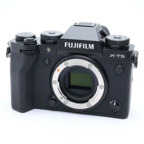 【中古】 《良品》 FUJIFILM X-T5 ボディ ブラック [ デジタルカメラ ]