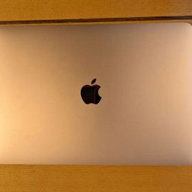 ローズゴールド MacBook Air 2018