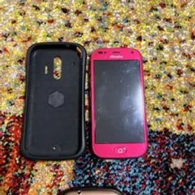 [らくらくスマートフォン] docomo F-01L ピンク
