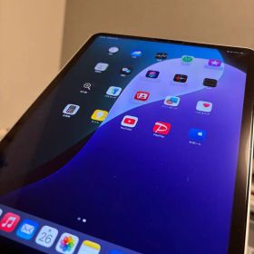 Apple iPad Pro 11インチ シルバー 第4世代