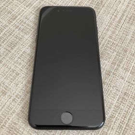 アイフォーン(iPhone)のiPhone SE 第二世代 64GB ブラック(スマートフォン本体)