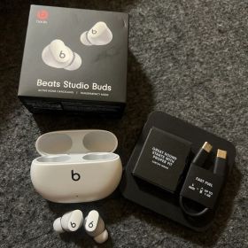 美品Beats Studio Buds ワイヤレスイヤホン ホワイト