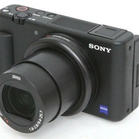 【中古】【美品】ソニー VLOGCAM ZV-1 ブラック CA01-R3289-3Y2C SONY デジカメ コンデジ 光学ズーム 手ブレ補正 4K 動画 中古