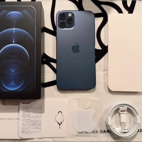 美品 iPhone 12 Pro 512gb おまけ多数 iPhone12