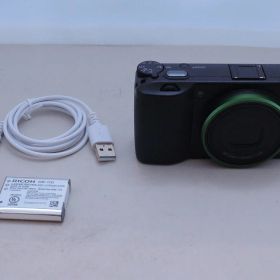 【全品ポイント10倍！要エントリー】リコー RICOH コンパクトデジタルカメラ コンデジ GR IIIx HDF 【中古】