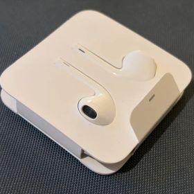 Apple EarPods ホワイト 未使用品