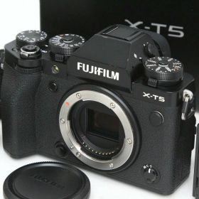 【中古】【美品】富士フイルム FUJIFILM X-T5 ボディ [ブラック]（センサー清掃済み） CA01-R3293-2K2 Xマウント APS-C 5軸手ブレ補正 EVF 中古