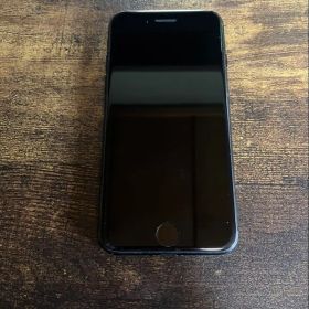 Apple iPhone 7 ブラック