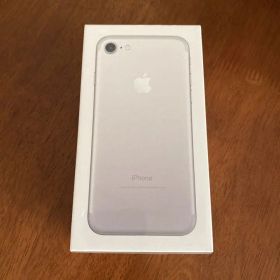 iPhone 7 Silver 32 GB Softbank