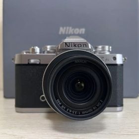 Nikon Zfc レンズキット