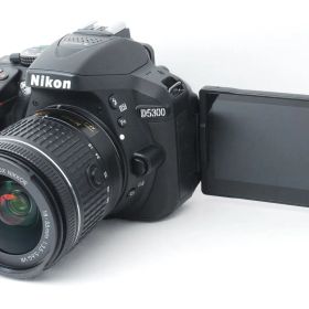 ★超美品！カメラ女子必見！ショット数1612回☆ニコン D5300 レンズキット★