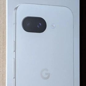 新品未開封 Google Pixel9a 128GB ホワイト系