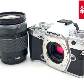 【中古】 【並品】 オリンパス OM-D E-M5 MarkIII 14-150mm II レンズキット シルバー
