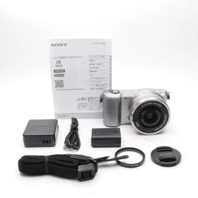 SONY α5000 パワーズームレンズキット(ホワイト／デジタル一眼)