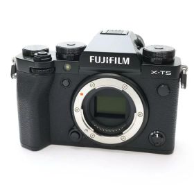 【中古】 《新同品》 FUJIFILM X-T5 ボディ ブラック [ デジタルカメラ ]