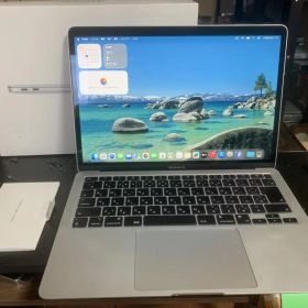 美品 MacBook Air A2337 2020 M1/8GB/256GB