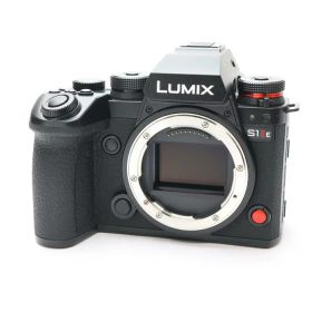 【中古】 《新同品》 Panasonic LUMIX S1IIE ボディ DC-S1M2ES [ デジタルカメラ ]