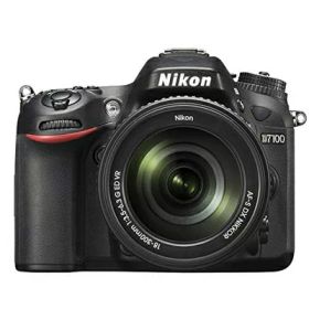 【中古】 Nikon デジタル一眼レフカメラ D7100 18-300 VR スーパーズームキット D7100LK18-300