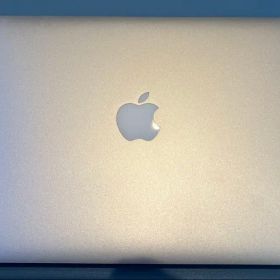 Apple MacBook Air 13-inch, Early 2015
