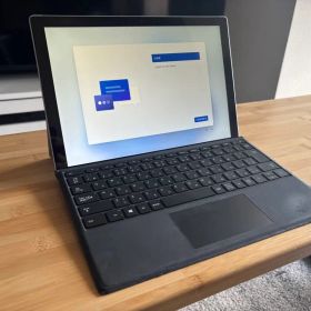 Microsoft Surface Pro 7タブレット 本体