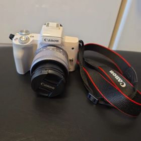 Canon EOS KissM ホワイト 15-45m 55-200mレンズ付き