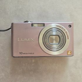 【動作確認済み・付属品あり】Panasonic デジカメ DMC-FX60