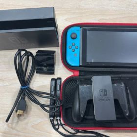 Nintendo Switch 本体 青/赤 初期化済