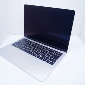 アップル Apple ノートパソコン MVFK2J/A 【中古】