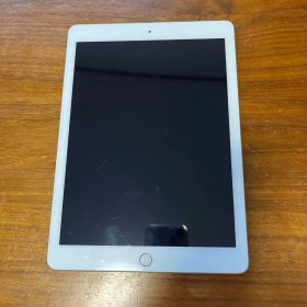 iPad (第5世代)