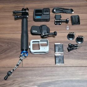 GoPro HERO11 Black 本体 バッテリー2つ その他付属品