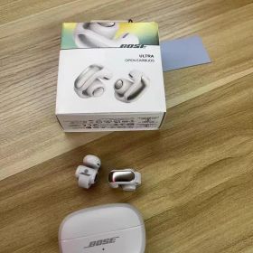 Bose Ultra Open Earbuds 本体
