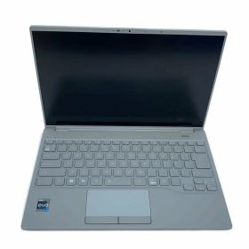 【中古】FUJITSU◆ノートパソコン FMV LIFEBOOK UH90/H1 FMVU90H1H/16GB//【パソコン】