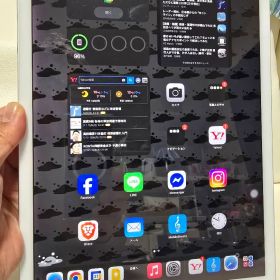 iPad Pro 12.9（第2世代) シルバー 64GB Wi-Fi+セルラー
