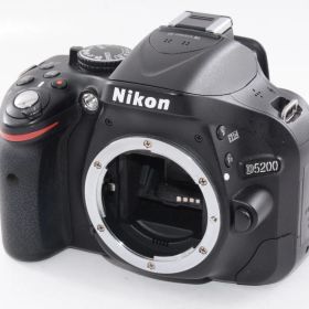 【オススメ】Nikon デジタル一眼レフカメラ D5200 ボディ
