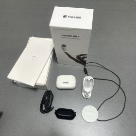 Insta360 GO 2 32GB 本体と付属品