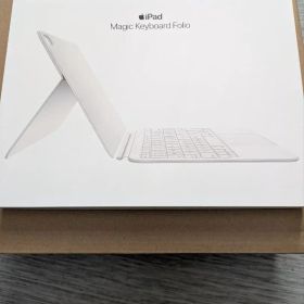 Magic Keyboard Folio ※ iPad（A16)(第10世代）